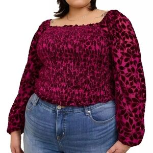 Torrid Burnout Velvet Top  Womens 3X Wine Smocked Cropped Whimsygoth Puf…